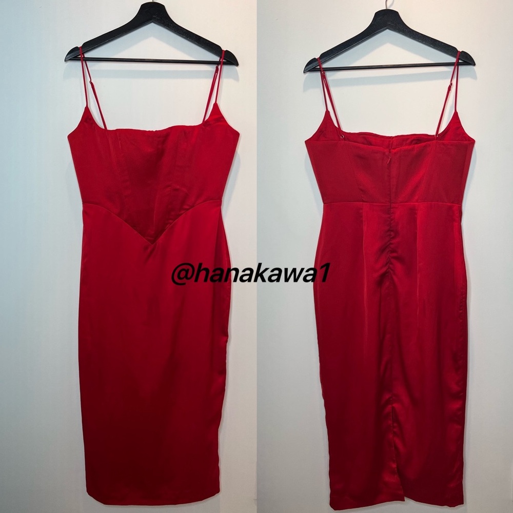 HOUSE OF CB 'Anais' Red Satin Pointed Corset Midi Dress - Picture 6 of 10